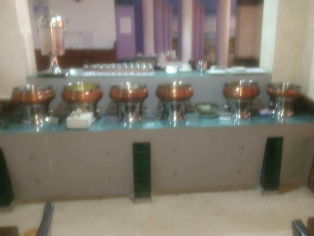 Emarald Hotel Cochin Коччи Экстерьер фото